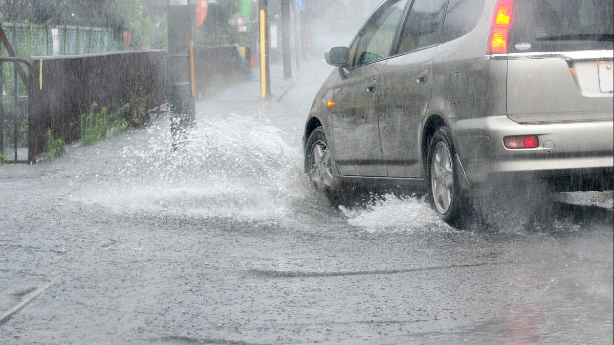 豪雨